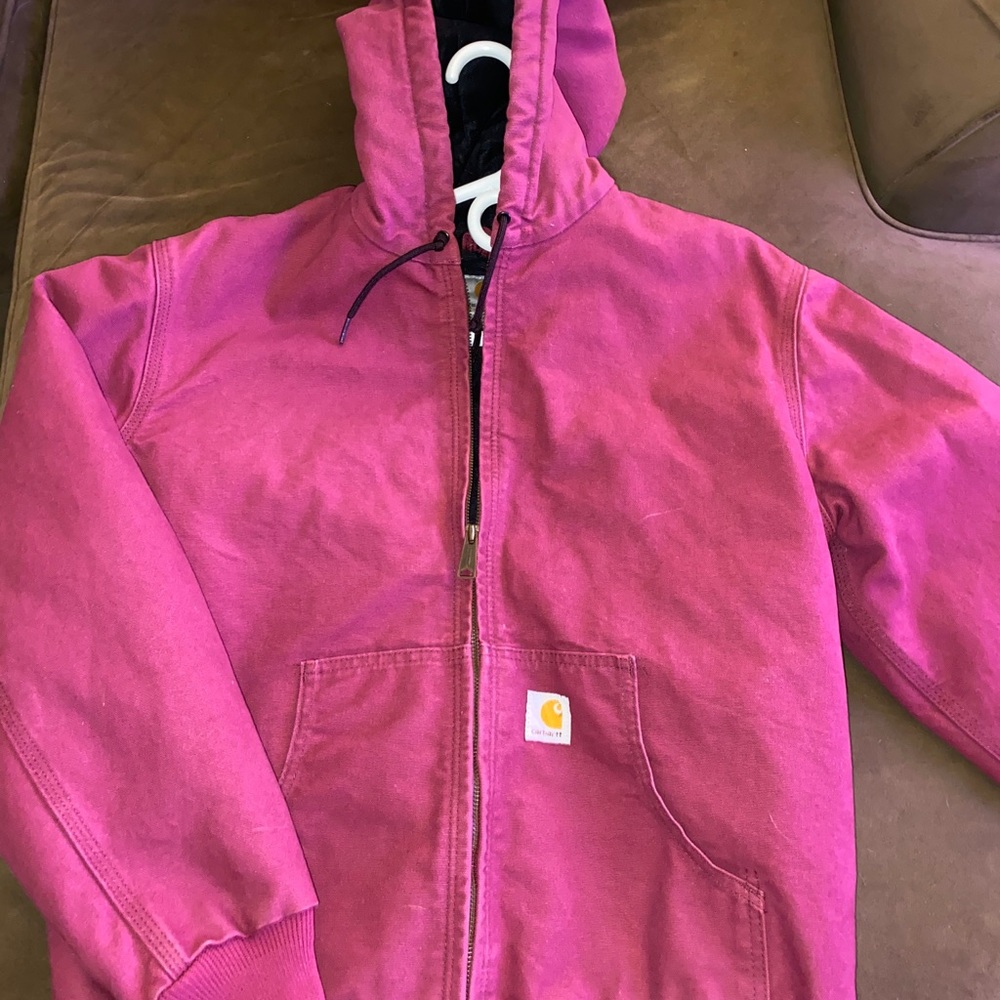 COPY - Womens Carharrt jacket